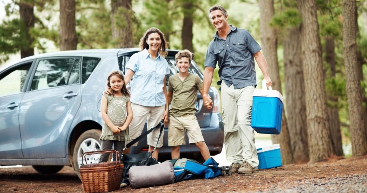 Camping for Beginners: A Guide to Your First Camping Trip