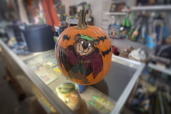 pumpkin decorating